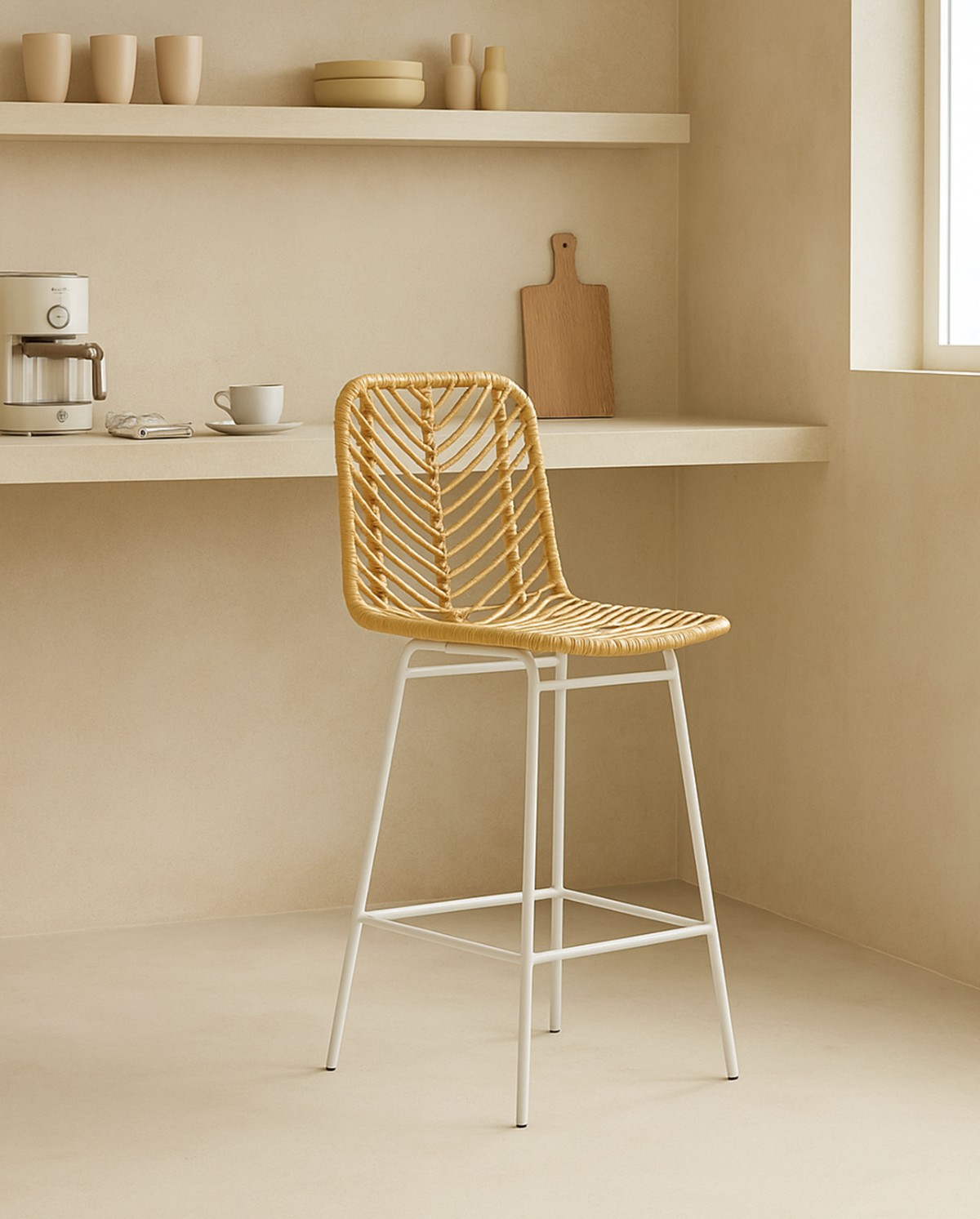 Hema high stool made of synthetic rattan and white metal legs